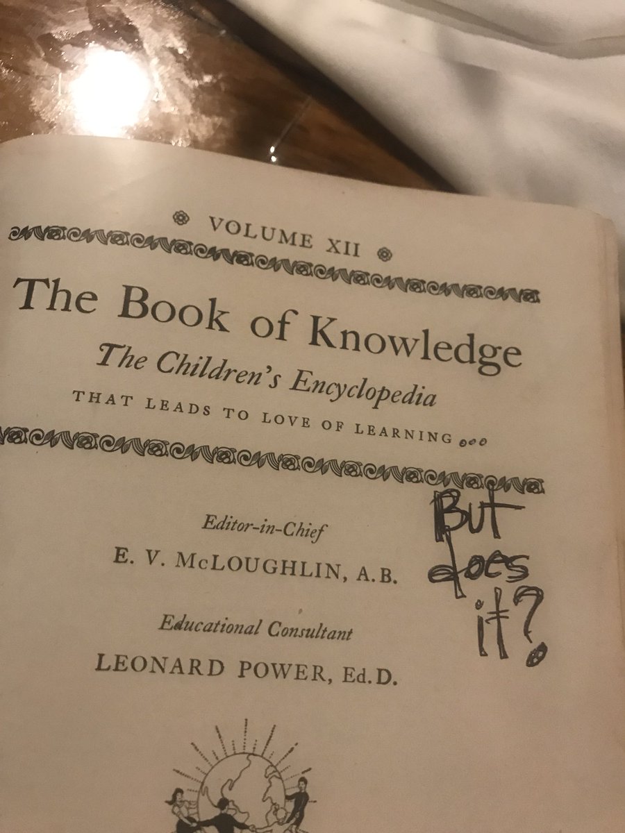 jackiepickett07's tweet photo. Fitting that this showed up when we stopped into The Public for an app. #butdoesit #podstock18 https://t.co/0jJ9S0O1PH