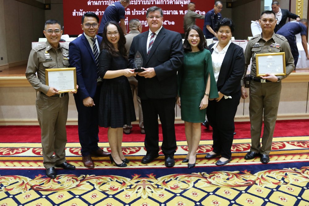 AusAmbASEAN's tweet photo. Australia works with ASEAN to combat human trafficking. The Royal Thai Police recently recognised our #AAPTIP program as being an outstanding partner in this work @AusAmbBKK https://t.co/zNjkVF4GHe
