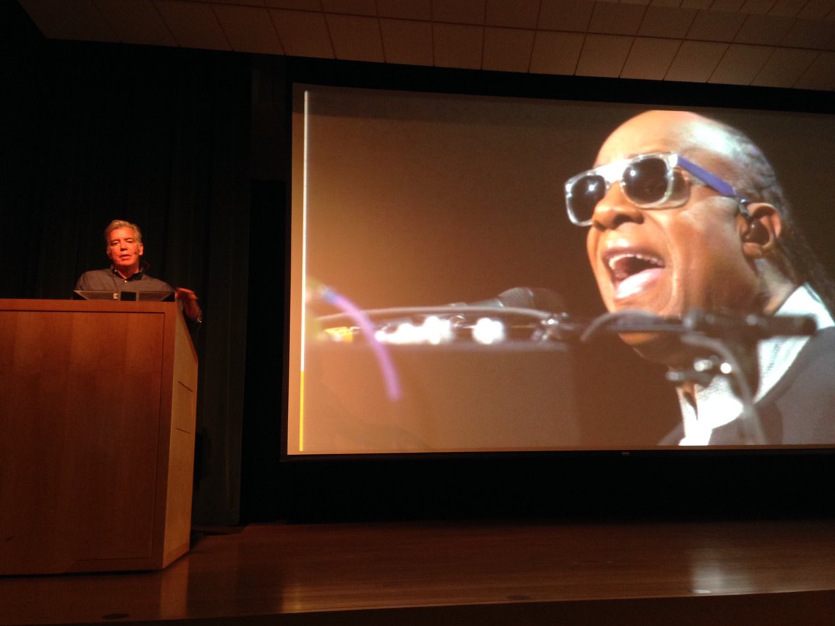 kcrockhistory's tweet photo. @phinnagain recalls "widespread euphoria" night @StevieWonder played @SprintCenter &amp; @royals won #WS2015 #CowtownConcerts @KCLibrary https://t.co/drxKLCWfg0