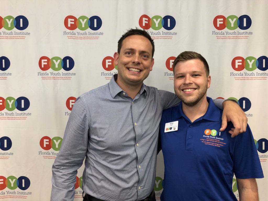Tyler__DAngelo's tweet photo. I have had the pleasure this week helping with @WorldFoodPrize, @thenextnorm at the Florida Youth Institute, glad to share week 1 with such young and talented HS students solving #GlobalFoodInsecurity challenges @UFCALS #FYI18 https://t.co/zj5yQ36Ev4