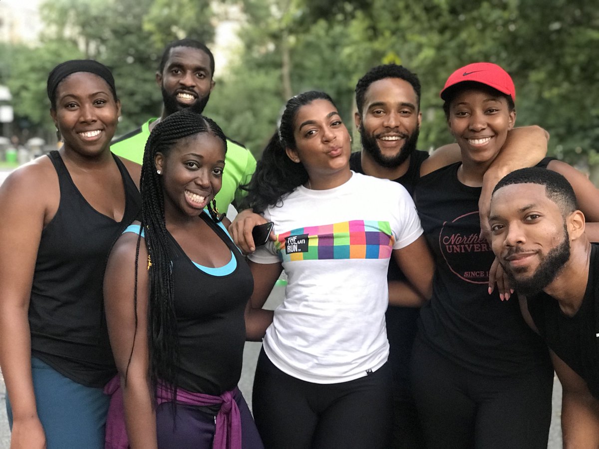 Corbbeenlit's tweet photo. Post workout smiles #cbfit https://t.co/tpWKCUStjT