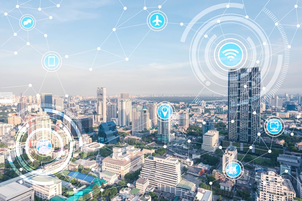 IDCNewZealand's tweet photo. 5G Network Transformation: Realizing #5G New Radio in A/P. "Combination of #5G, #IoT & #AI will generate new opportunities for content providers, software, #cloud providers, NEPs & IoT device/sensor/module makers," Bill Rojas @IDC https://t.co/fpjo8u6PsD #idctelecom #5Gspectrum https://t.co/5sHWvSKMOL
