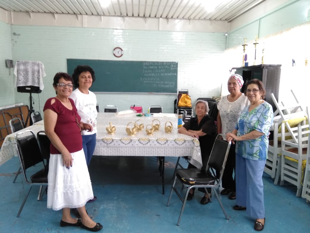 Alc_Iztapalapa's tweet photo. Llevamos taller de manualidades al grupo de #AdultosMayores "Campeones de Juárez" de la Col. Maza de Juárez
de Territorial Centro
#ConelPoderDeLaSabiduria https://t.co/xSqax0ExKS