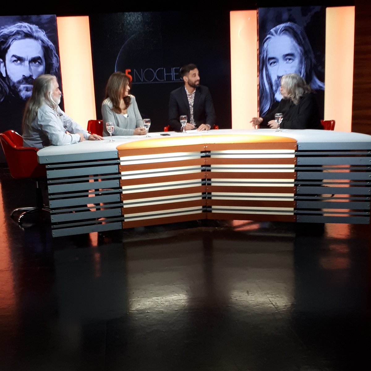 #5Noches #OcioyCultura
Con <a href="/DuoCoplanacu/">Dúo Coplanacu</a> en Vivo