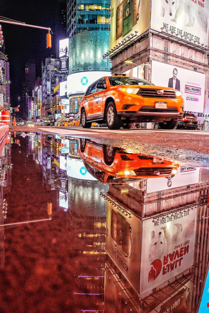 enan_nyc's tweet photo. #ig_shutterbugs #night_mania #reflection_shotz #shotzdelight #igrecommend #newyorkigers #timessquare #timessquarenyc #time2travel #life_is_street #shutters_n_shooters #zonestreet #streetactivity #fatalframes #sonyimages #sonyalpha #leagueoflenses #wizardoftones #spoilednyc https://t.co/9Lx2KbL2cb
