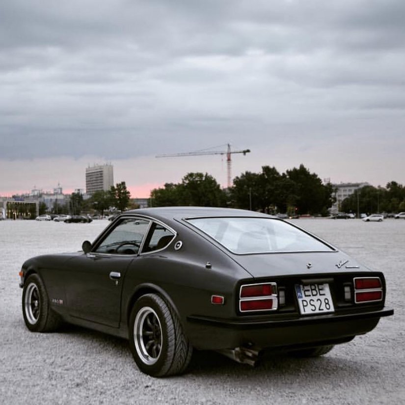 Nissan's tweet photo. Smooth Criminal 
#Datsun #NissanDatsun #Nissan 
📷&amp;🚗: adrian.himself https://t.co/5aZocsj1Xw