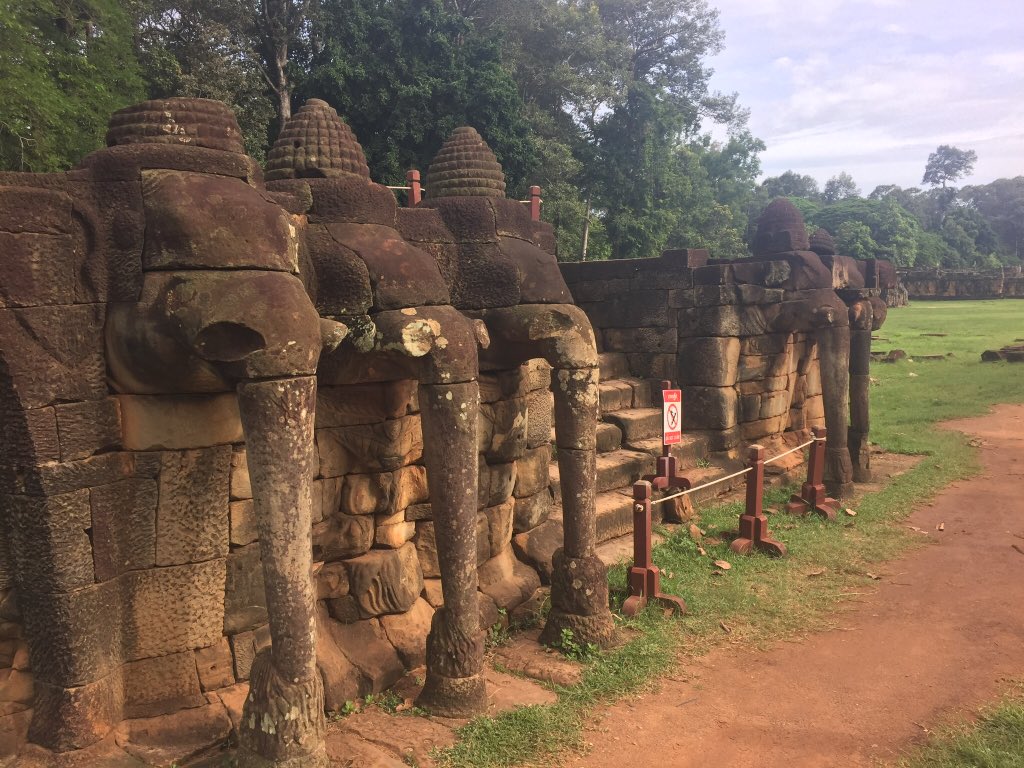 SixthFormSCHS's tweet photo. What an amazing two weeks we have had in #Cambodia and we are all sad it is over! The last two days in Siem Reap have provided some well deserved R&amp;R! @SineMetuSCHS @SCHSgdst @TAExpeditions #Cambodia18 #ourtrueadventure https://t.co/olGP1lNsLx