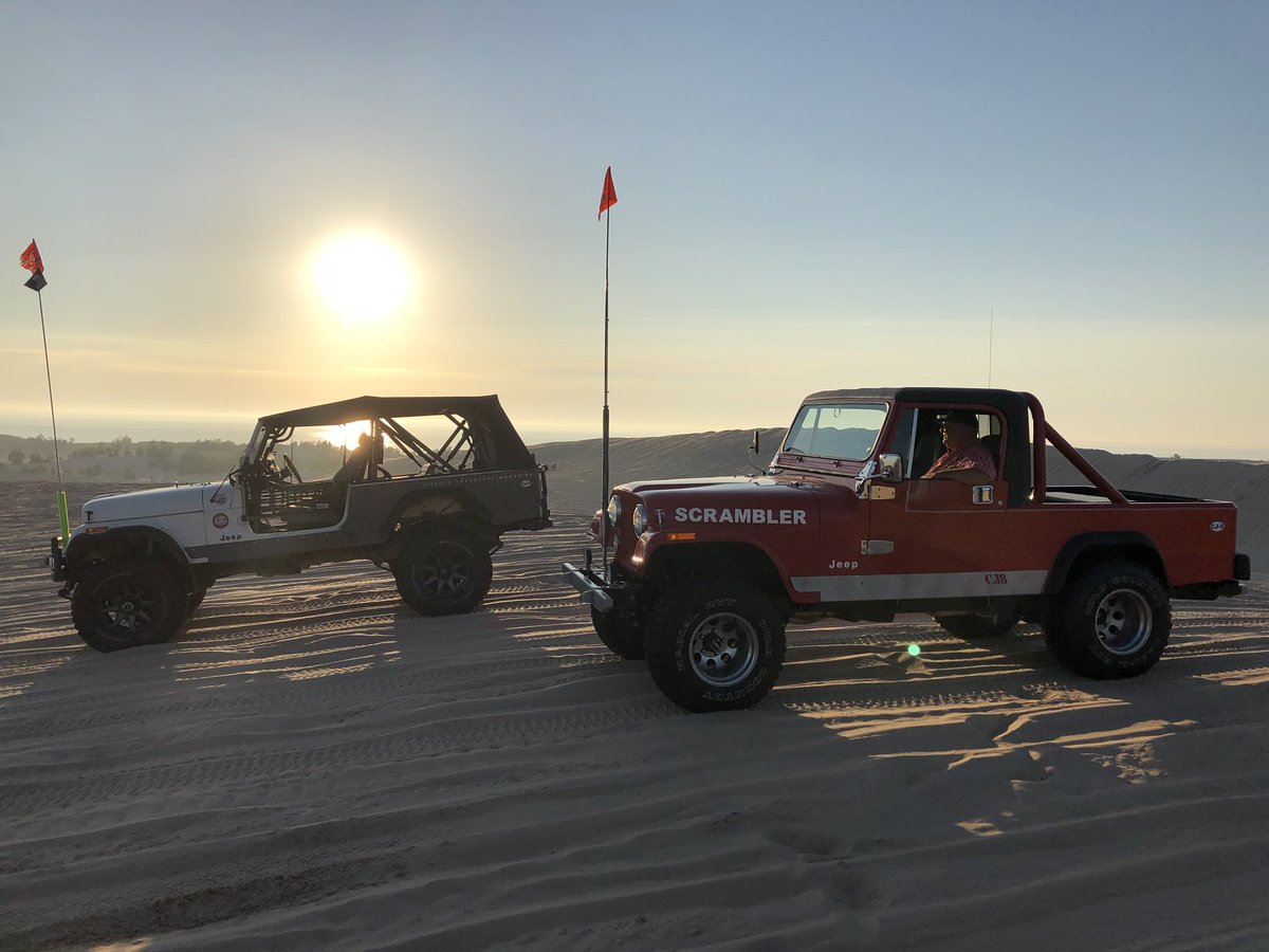JPFreek's tweet image. #JEEP #CJ8 #Scrambler kind of night.