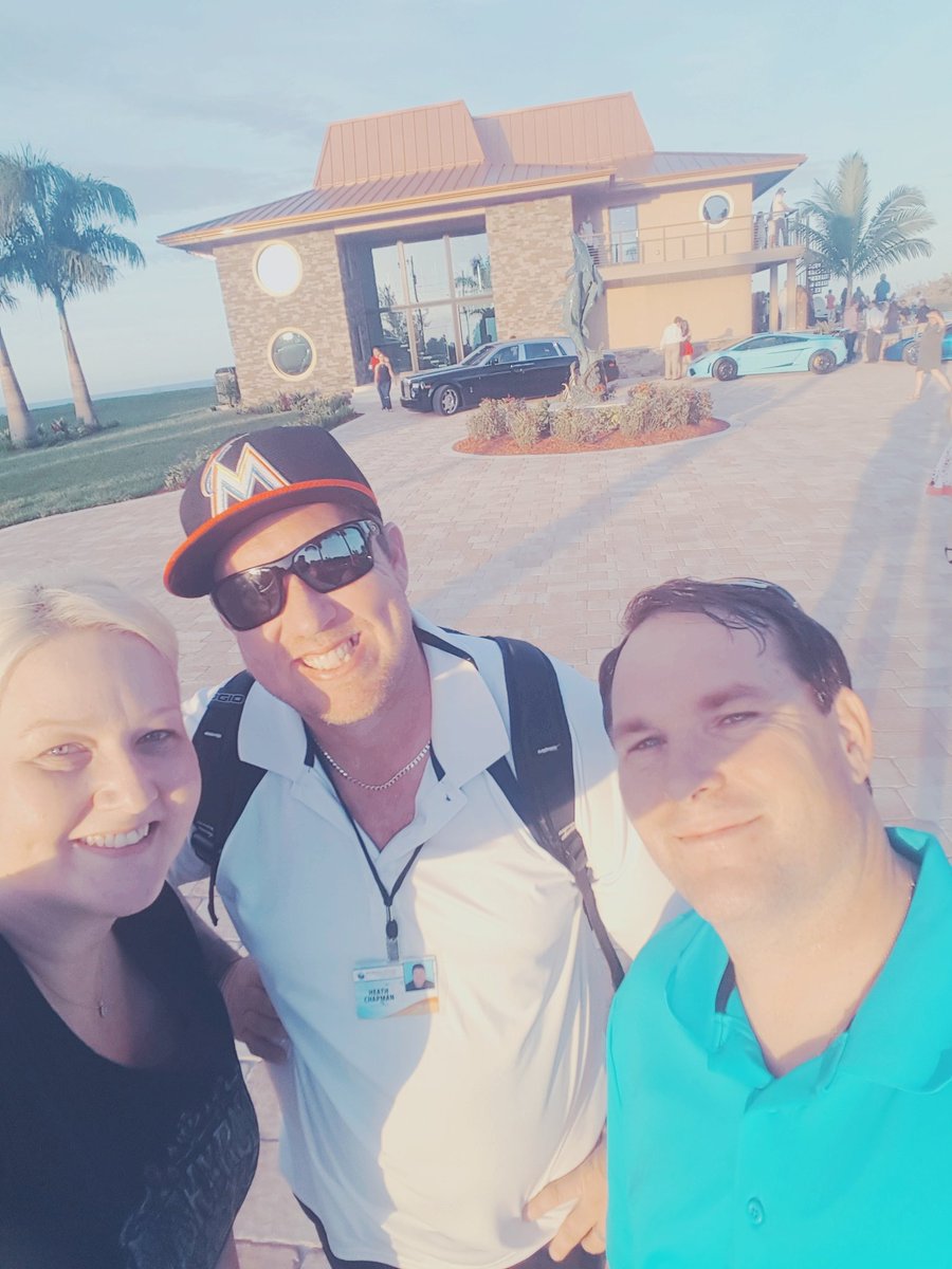 heathchapman321's tweet photo. @Florida_Today Worth every cent.  @DIYNetwork @chapman_shellie @Jasonamcnulty  @vanillaice https://t.co/sBAbg55rTK