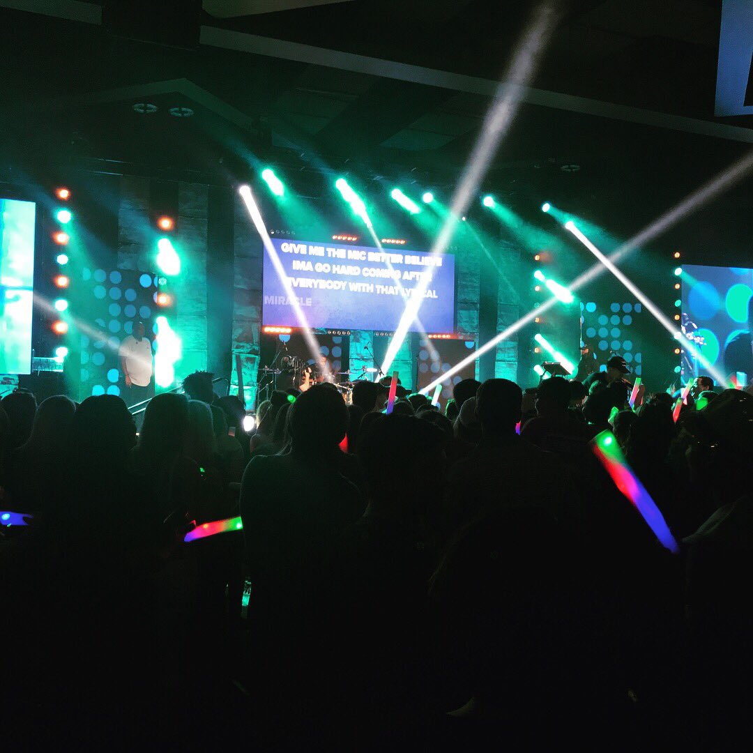 IPHCMinistries's tweet photo. #YouthQuest2018 welcomes @TripLee in concert! https://t.co/RyyF3BxxRt