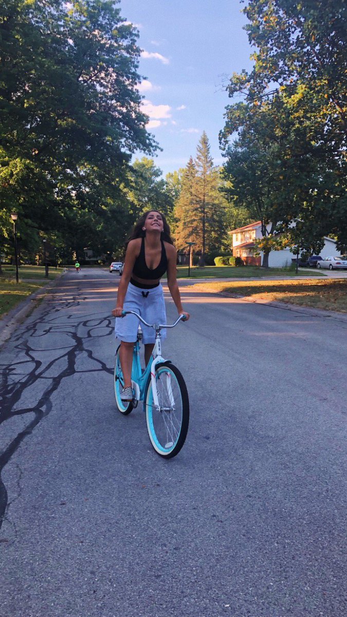 AndreaRussett's tweet photo. bike ridin’ BABY https://t.co/FqlWDF9R68