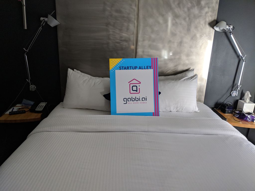Gabbi_Ai's tweet photo. Done the #ICSF18 conference. The next part begins soon... https://t.co/Woi7hGWtZQ