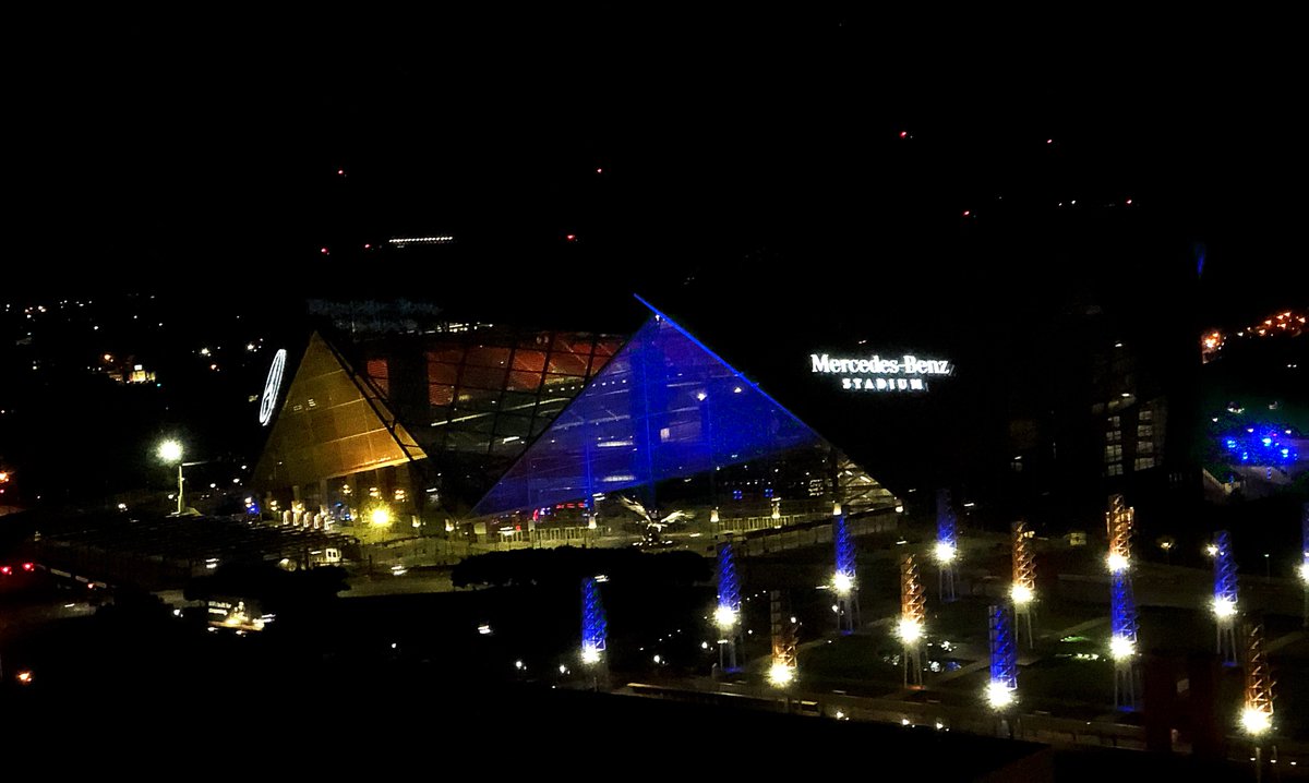 SEC's tweet photo. 💙💛

Great week in Atlanta to start the #SECFB season. 

See you in December, @MBStadium! https://t.co/pwUU0koorh