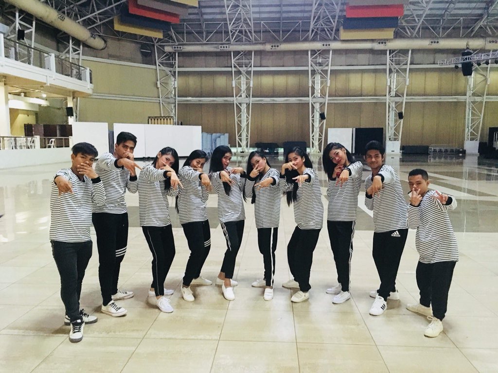 Rosales_Swag's tweet photo. Congratulations 2ndrunner🎉🎉 best do it. Be able to do all guys, we will happy life us together,🙈💖 #amen🙏🙏 #2ndrunner🎉🎉🎉 https://t.co/8dcIfOW6oG