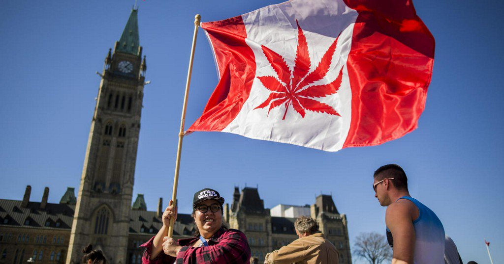 Tilray IPO sees stock soar as investors bet on marijuana cbsn.ws/2NuVFSx
