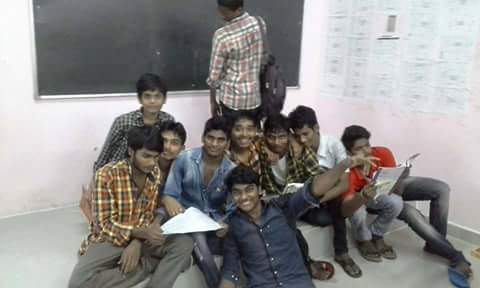 Gvnteja1's tweet photo. With my buddies https://t.co/sUyChoLnjc