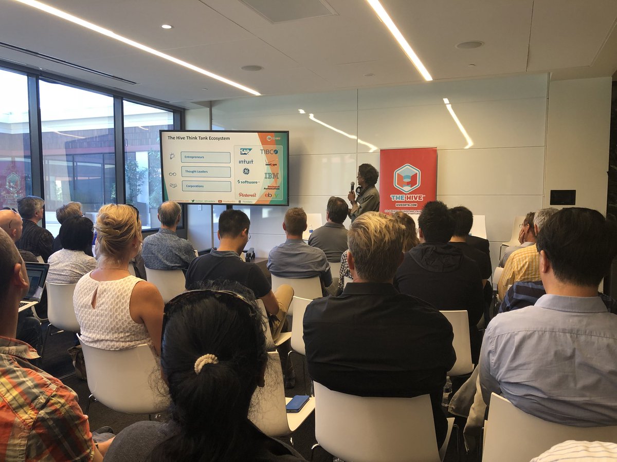 marahvzv's tweet image. #hivedata chatting tonight about the “future of urban mobility &amp;amp; eVTOLs” with @JetBlueVentures @geventures @intelcapital @BMWiVentures #uberelevate @khoslaventures