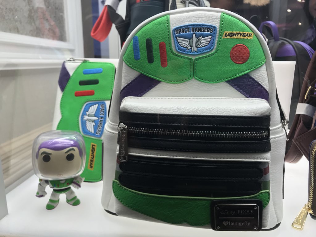 loungefly buzz lightyear wallet