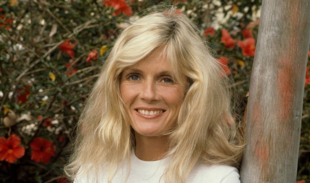 

Happy Birthday Kim Carnes !!! 