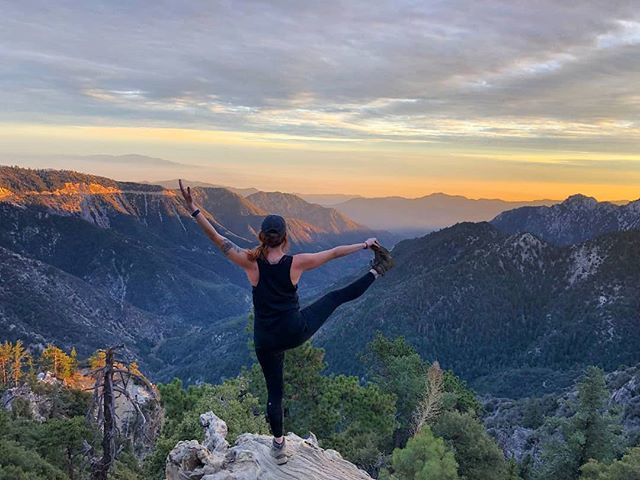 Awesome shot from our friends at @movingmountainsyoga! Check them out for classes that combine hiking, meditation, and yoga in LA! 🌲 #CoastTrekkers #movingmountainsyoga instagram.com/p/Blb9A5mgMoe/