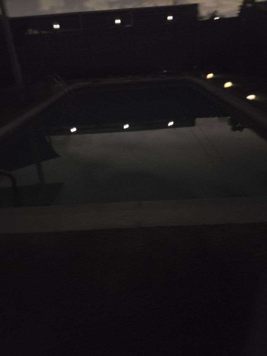 cliviaalana's tweet photo. #floridasummernights (@ Poolside in Sunrise, FL) https://t.co/iYQVtneVUi https://t.co/ubmkfUkeAt
