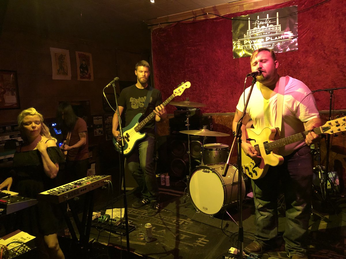 Ignition89's tweet image. Watching @CarryingT lay down some awesome tunes at Franks Power Plant 🤘#music #livemusic #milwaukeemusic @BreakinNEnterin @shepherdexpress @localfirstmke