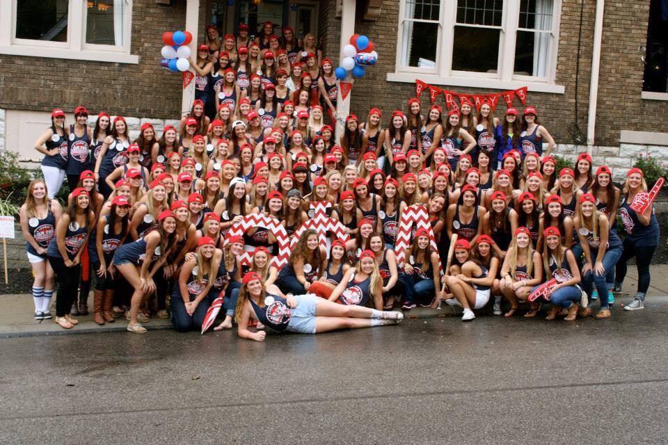 TPACincyAlumnae's tweet photo. Bid Day 2013
#tbt #epsilon100 https://t.co/QwzCCgGFiJ