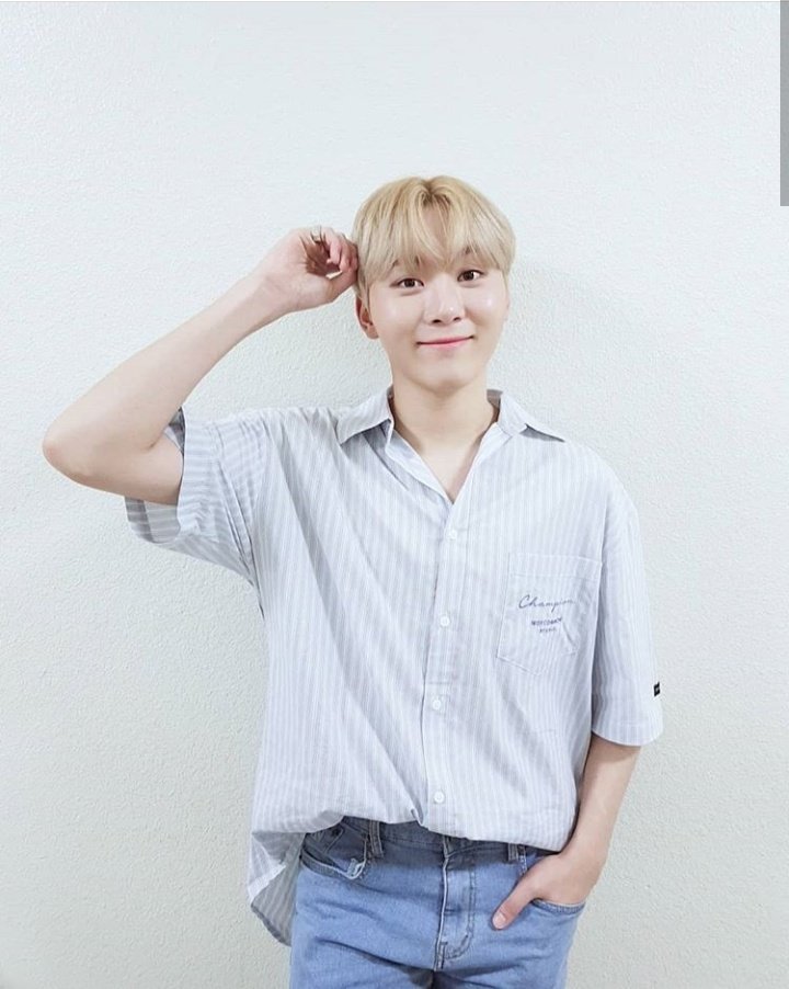esvt_ph's tweet image. [180720]
pledisboos Instagram Update

#Boostagram
@pledis_17