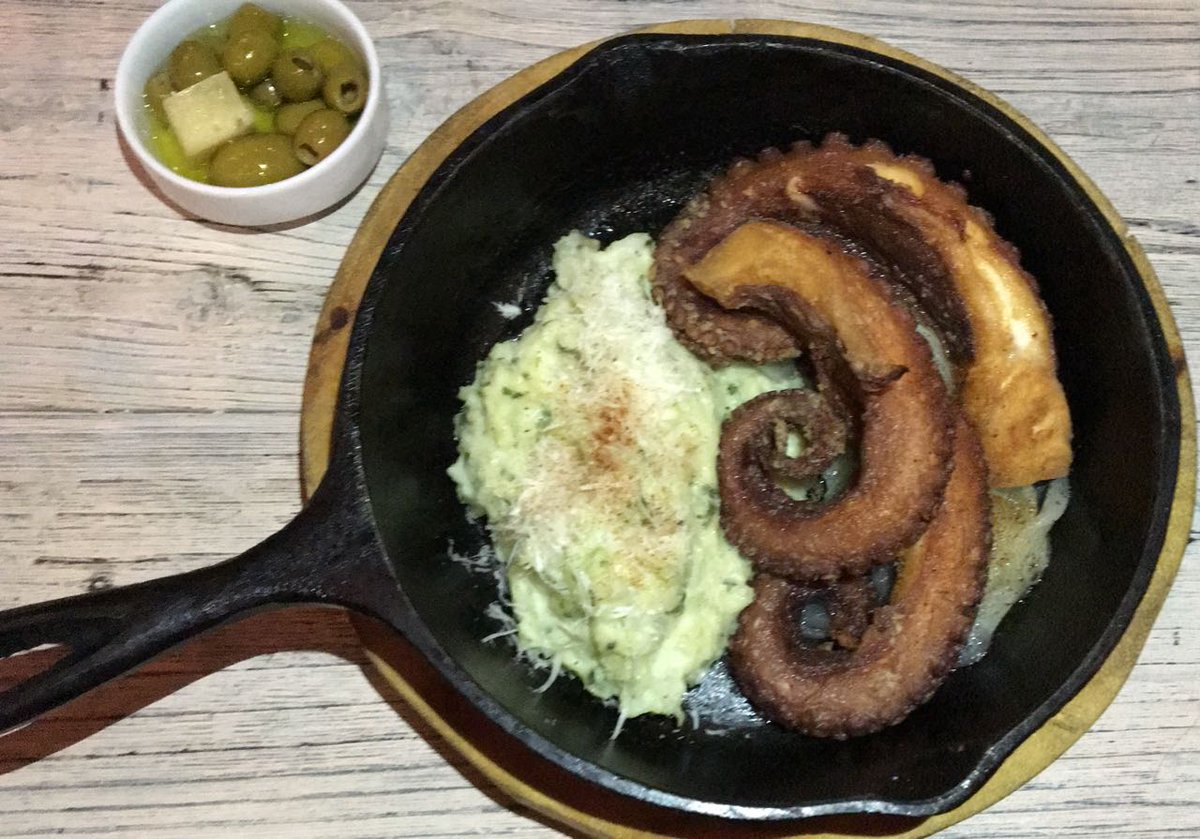 Food and Travel MX tweet media