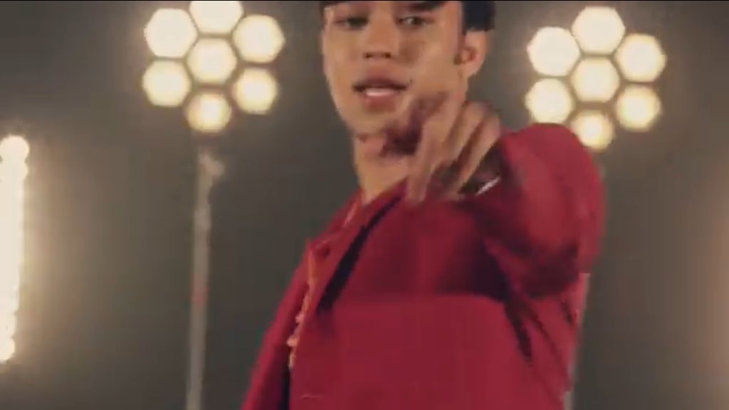 MYJOELPIMENTEL's tweet photo. Amo ese pasito 🕺🏽💞 #SeVuelveLocaCNCO @itsjoelpimentel https://t.co/zjytTt5HoT