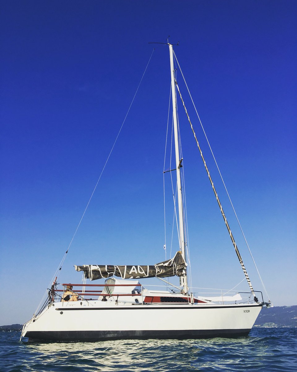 philipphayfalk's tweet photo. #relaxing #segelundmehr #refit #bodensee https://t.co/KMhhNXLW5P