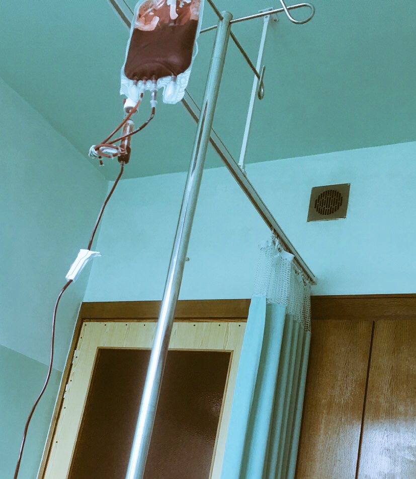 KamilCiszek's tweet photo. Trzymajcie kciuki i przesylajcie dużo pozytywnej energii. Pierwsza transfuzja już za mną, za chwile dwie kolejne. Mam nadzieje, ze wyniki będą tylko dobre :) https://t.co/94tLHu2ANP