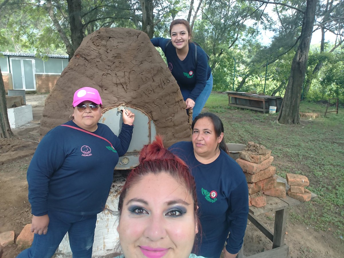 cnc_mujeres_hgo's tweet photo. Día dos con todo venimos a seguir impulsando al campo y sus mujeres #CEFOFOR @CNC_CEN @CONAFOR https://t.co/LmFYV4yOR7