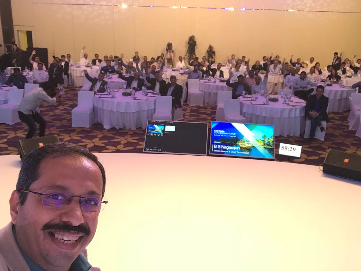 VMwareIN's tweet photo. The selfie-mania is on at the #VMwarePLFIndia! ๐คณ Here's B.S. Nagarajan joining the fun along with the room full of #VMware leaders, partners and industry experts! #BuildingTheFutureTogether https://t.co/SidsagqsAH