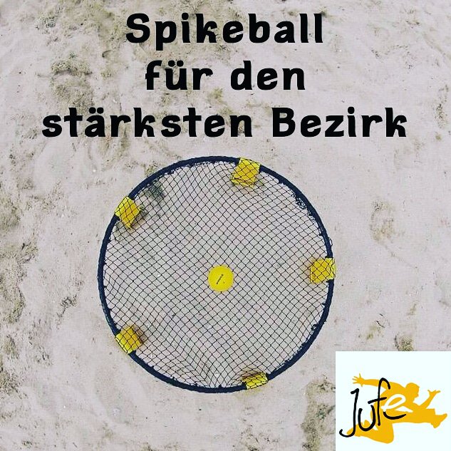 selkjufe's tweet photo. Noch 10 Wochen bis zum JuFe 2018!
Der Bezirk, aus dem sich die meisten Teilnehmer zum diesjährigen JuFe anmelden, wird ein Spikeball-Set erhalten.
#Spikeball #Teilnehmer #Teilnehmerzahl #Bezirke #JuFe #JuFe2018 https://t.co/nO13xHZsXQ