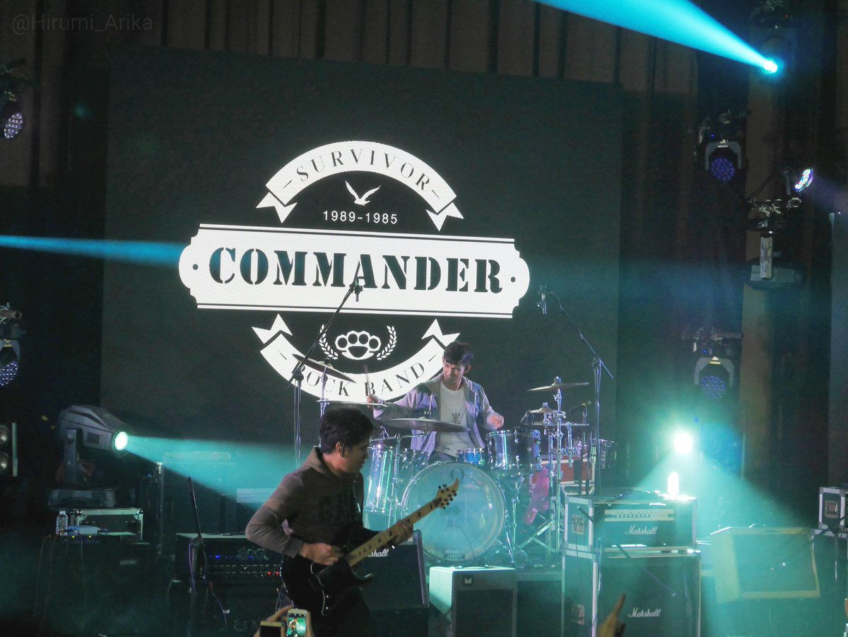 Hirumi_Arika's tweet photo. #BandLab #BandLabliveconcert ว้ากกกกกกกกกกกกกก #commander https://t.co/YzNSB9HFhs
