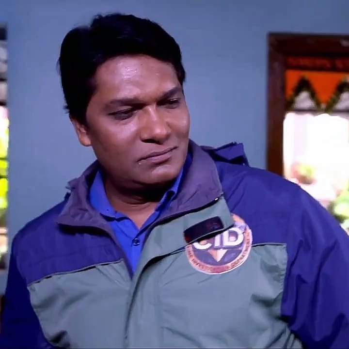 ANJANA36204191's tweet photo. #just1daystogo🎉🙌🎉🙌🎉 #birthdaycountdown #hbddearestadityasrivastava #adityasrivastava #abhijeet #adi #abhi #atul #expressionking👑 #princecharming #shyprince😆😅 #sharpshooter #voiceoverartist #versatilactor👏 #dynamicthinker #hugerespect🙏 #cid #21yearsofglory https://t.co/DQ4tFcgSLZ