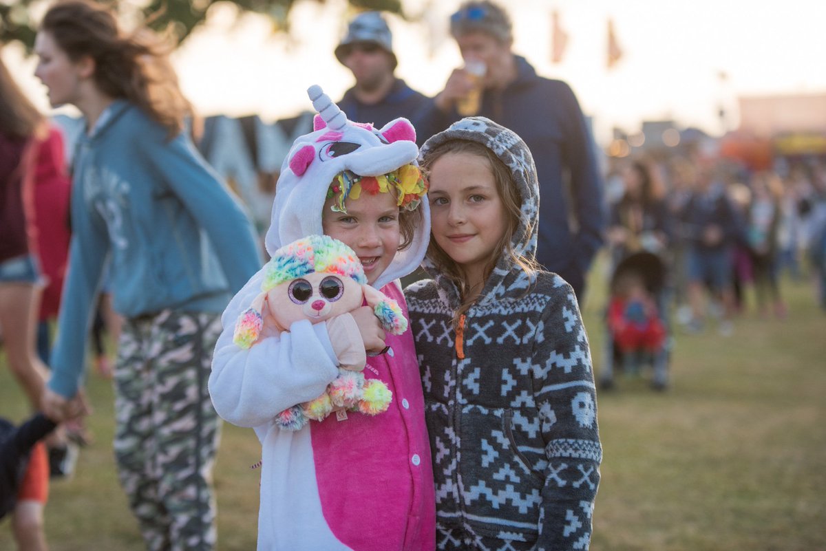 It’s #FreebieFriday RT+Follow. We have teamed up with <a href="/CampBestival/">Camp Bestival</a> to give you a chance to #win a weekend family ticket to this family festival held in Dorset on 26th-29th July, PLUS a family pass to @paultonspark! Enter at > goo.gl/adwF3m. Closes midnight 22/07/18.