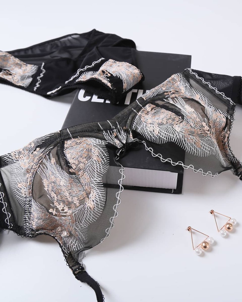 PINKDEAR2's tweet photo. PINKDEAR SEXY TRANSPARENT BRA AND PANTY SET.

#PINKDEAR #BRA #PANTY #SEXYBRA #SEXYPANTY #SEXYBRAANDPANTY #MODEL #MODELPICTURES #MODELPHOTOS https://t.co/yHf2jH44Q2