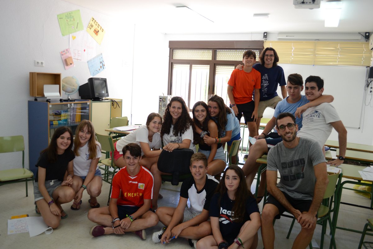 Grupo 9 - 12