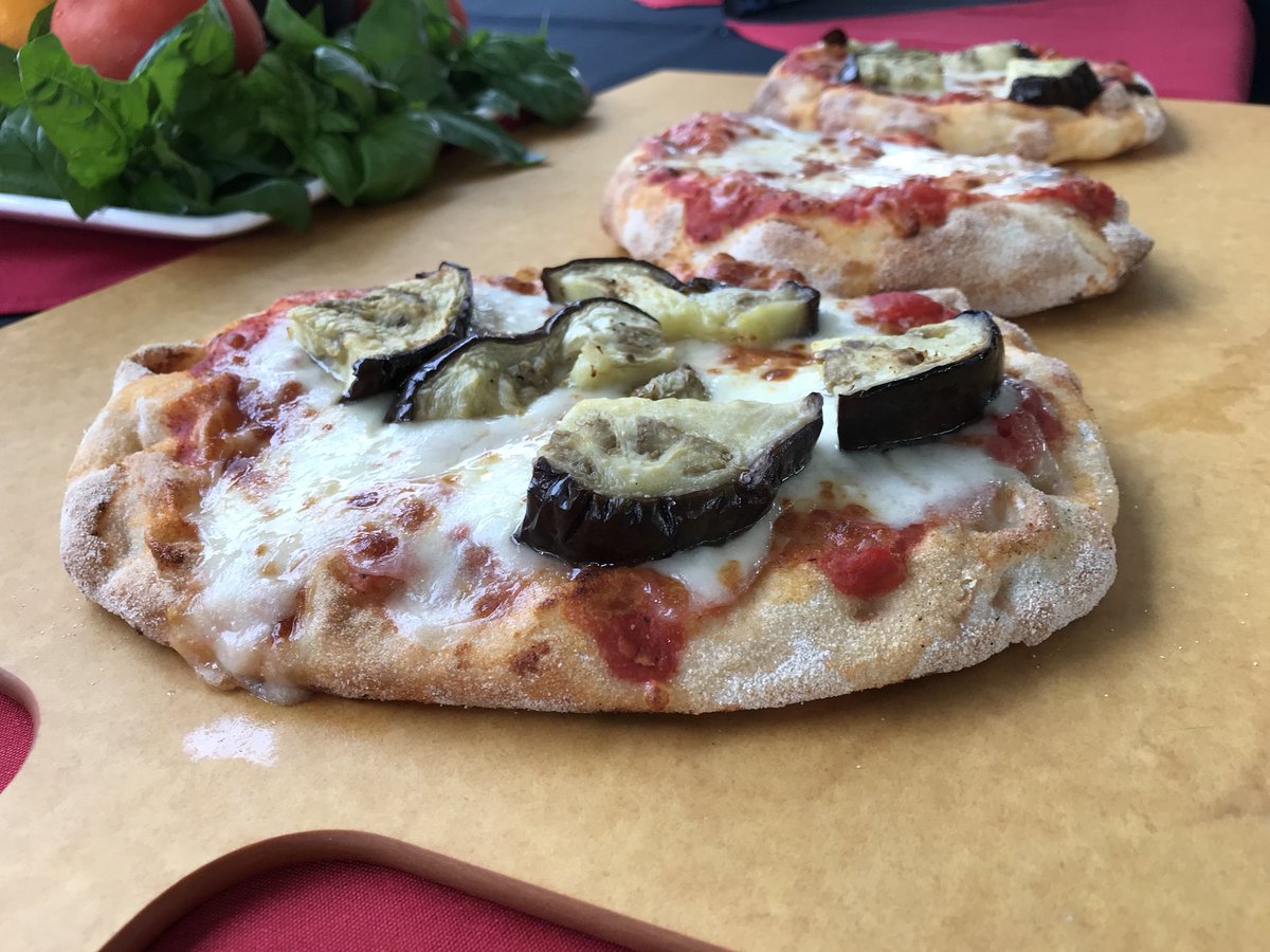 Feast your eyes on this masterpiece <a href="/FestaItalianaWI/">Festa Italiana MKE</a> this is Pinsa pizza, special for it’s crust and dough