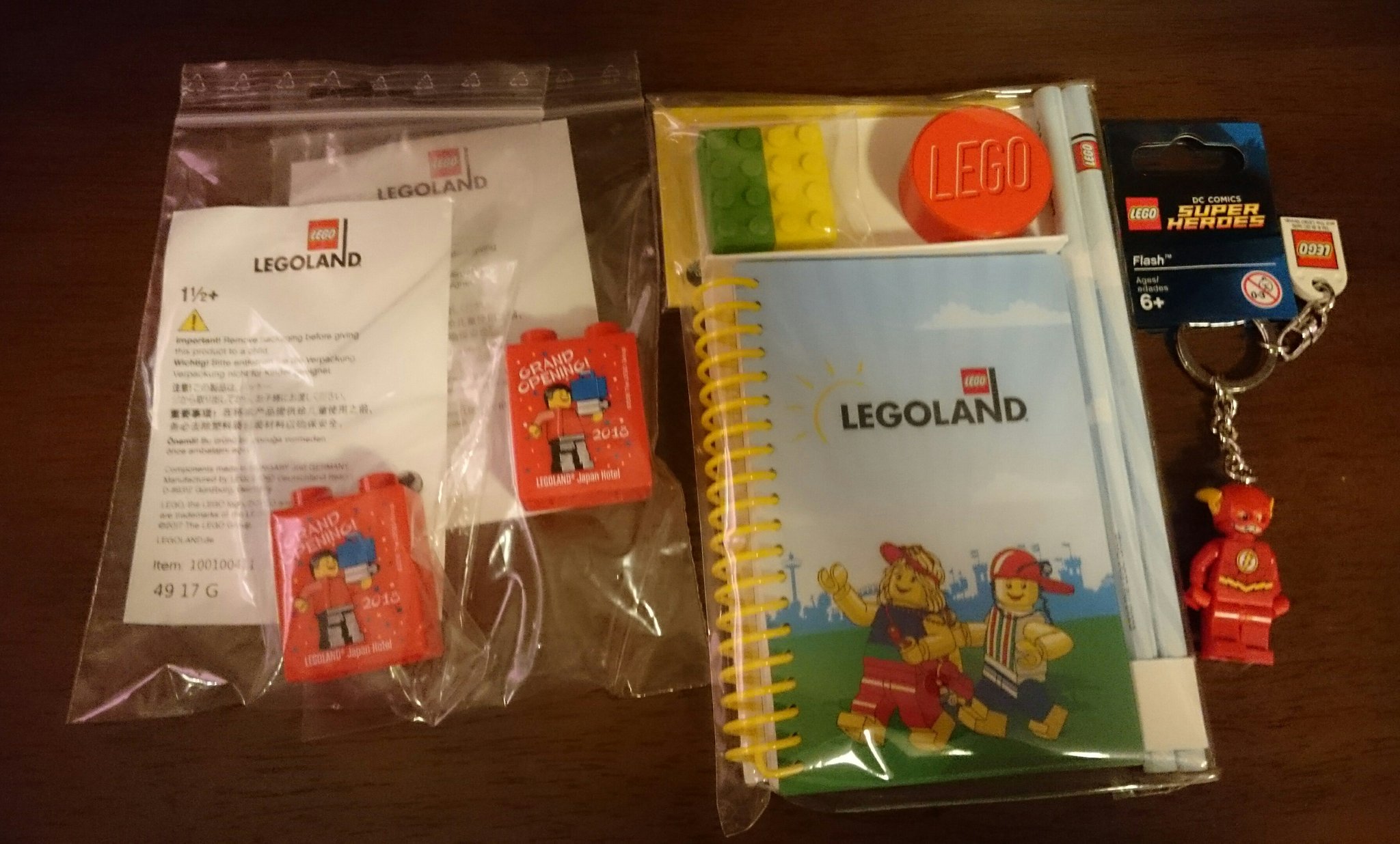 レゴー レゴランドホテルの限定ドラゴンブロックがもらえる とワクワクしていたのに もうなくなってしまったらしい 限定ブロックが欲しいがために泊まったところもあるのに とても悲しい トレジャーボックス景品と まぁ姪っ子が泊まれてとっても