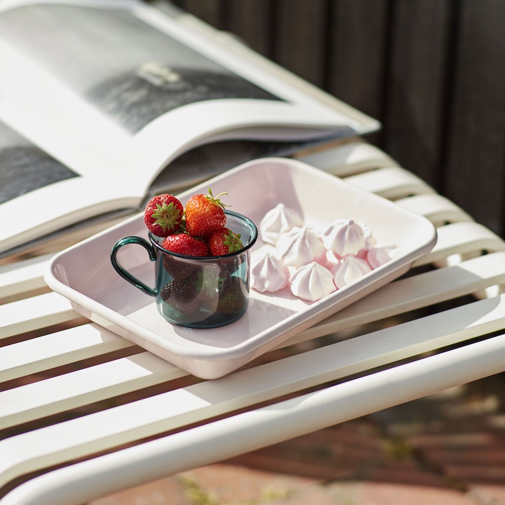 Last One: Only one pink enamel tray by #HAY left in stock! Be quick if you want to serve your snacks ins style.  

#thinkpink #hay #haytray #enamel #enamelware#pinkenamel #interioraccessories #futureandfound