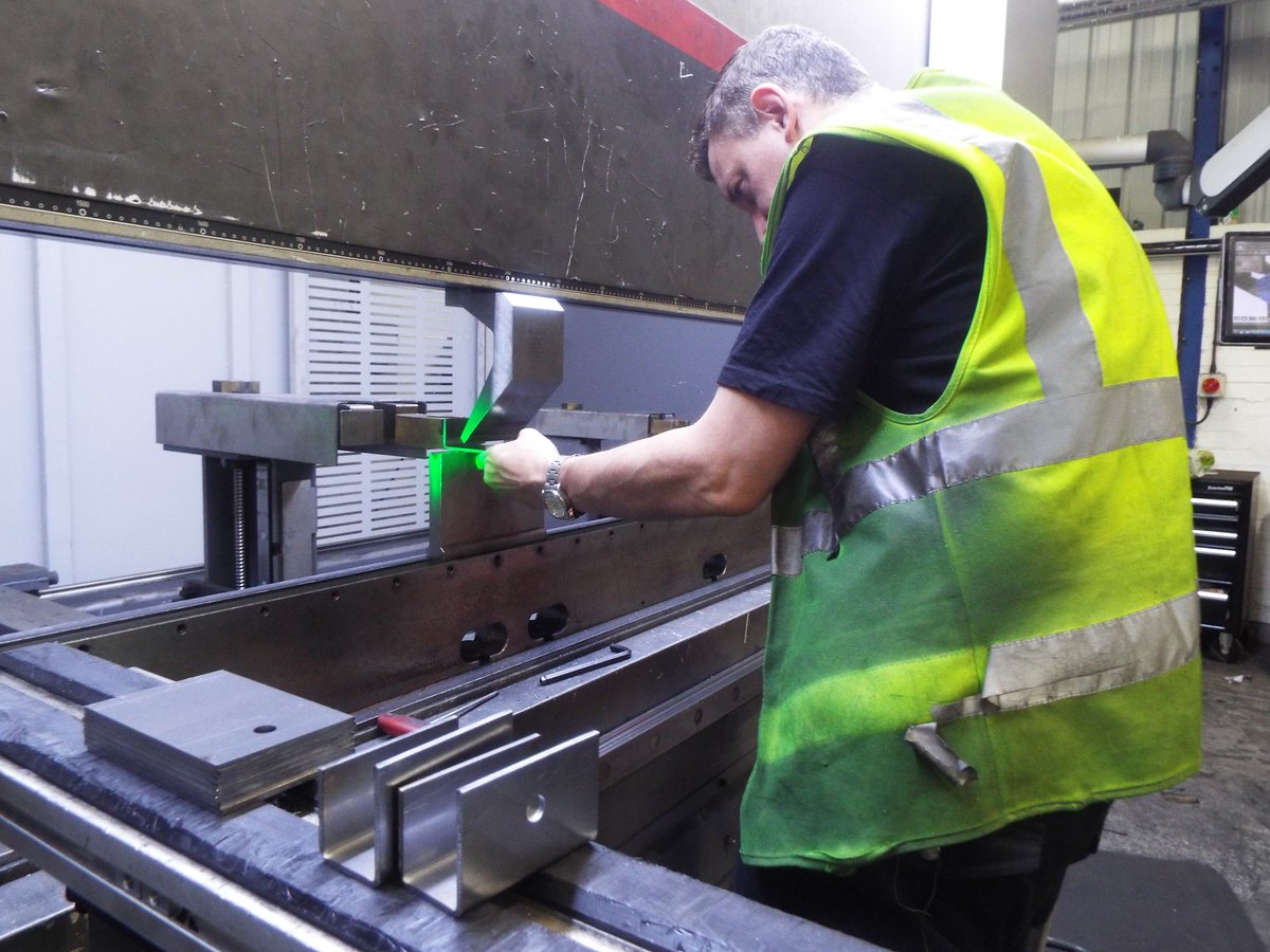 AccurateLaserUK's tweet photo. Good Morning & Happy Friday! Require an urgent quote? Send us your enquiry today and see how we can help https://t.co/nbfKRC34E9 #lasercutting #metalforming #rapidservice #ukmfg https://t.co/ij6yUzLsmh