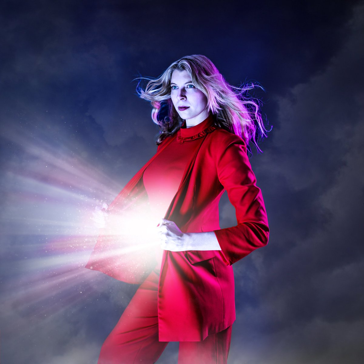 chloenelkin's tweet photo. Tune into @whatsoffstage @sohoradio from 9am to hear @SaraJoycey and @katekenners from #Hunch and @tobyboutall and Oriana Charles from #VeryBluePeter talking all about #edfringe! https://t.co/sp6kwCiZLW