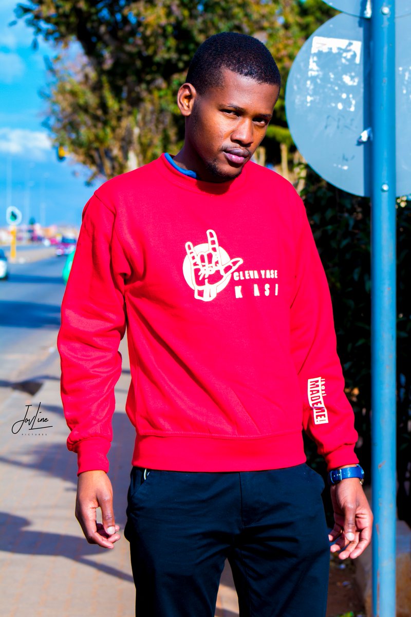 ClevaBoutique's tweet photo. A big S/O to @FisokuhleMade for the support, he purchased himself two Cleva Yase Kasi items. We really appreciate it 🤟🙏
Welcome to the Cleva Gang!
#ClevaYaseKasi
#Vosloo
#djsbu https://t.co/fywydgo8mE