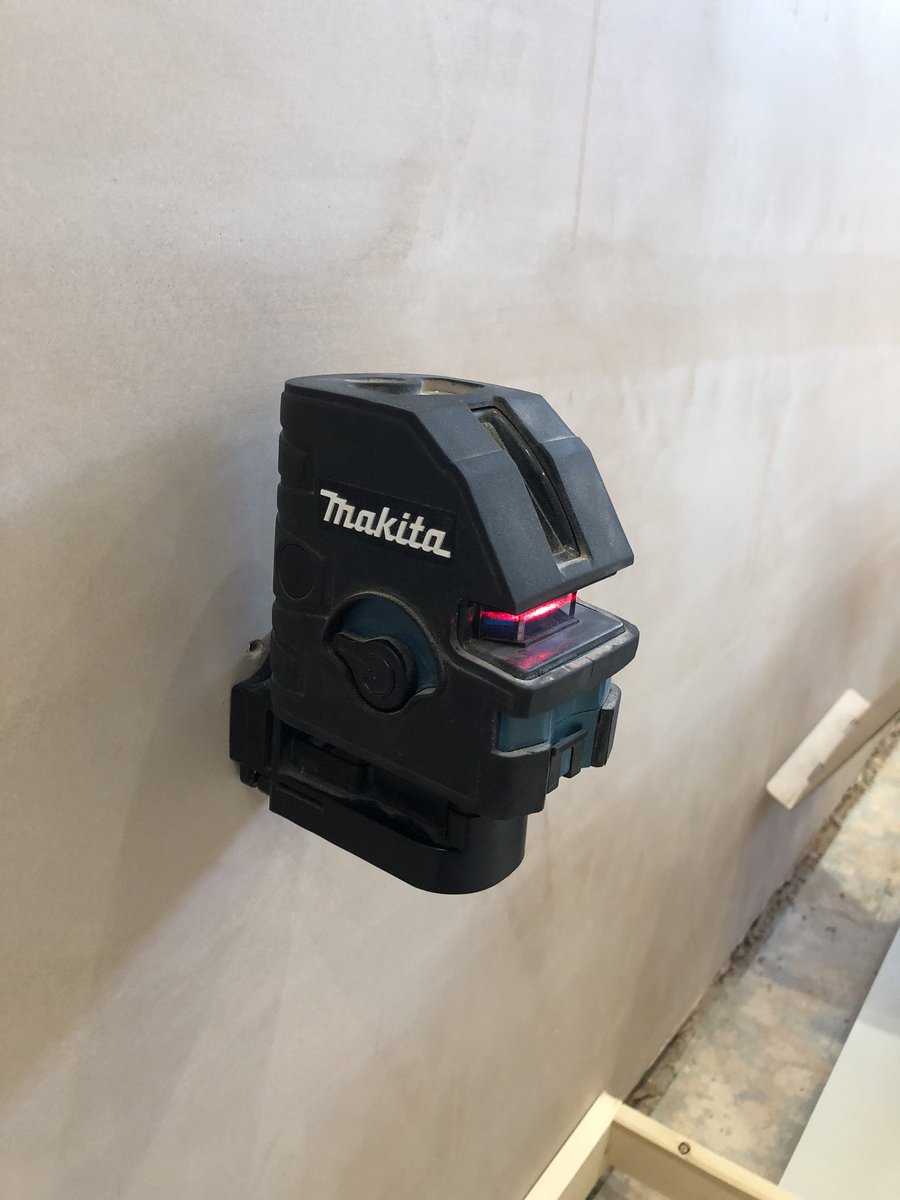 BenTurnerElect's tweet photo. @MakitaUK helping us stay true with some dado trunking today. #makitalaser #laserlevel #electricians https://t.co/O9txv6wpxr