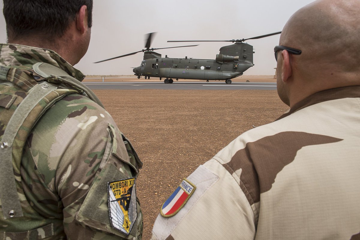 OpexNews's tweet photo. Point de situation du 13 au 19 juillet https://t.co/cNwHiyJC5R #FINUL #FAG #CHAMMAL #BARKHANE #TaskForceWagram https://t.co/xmCYfyTVpL