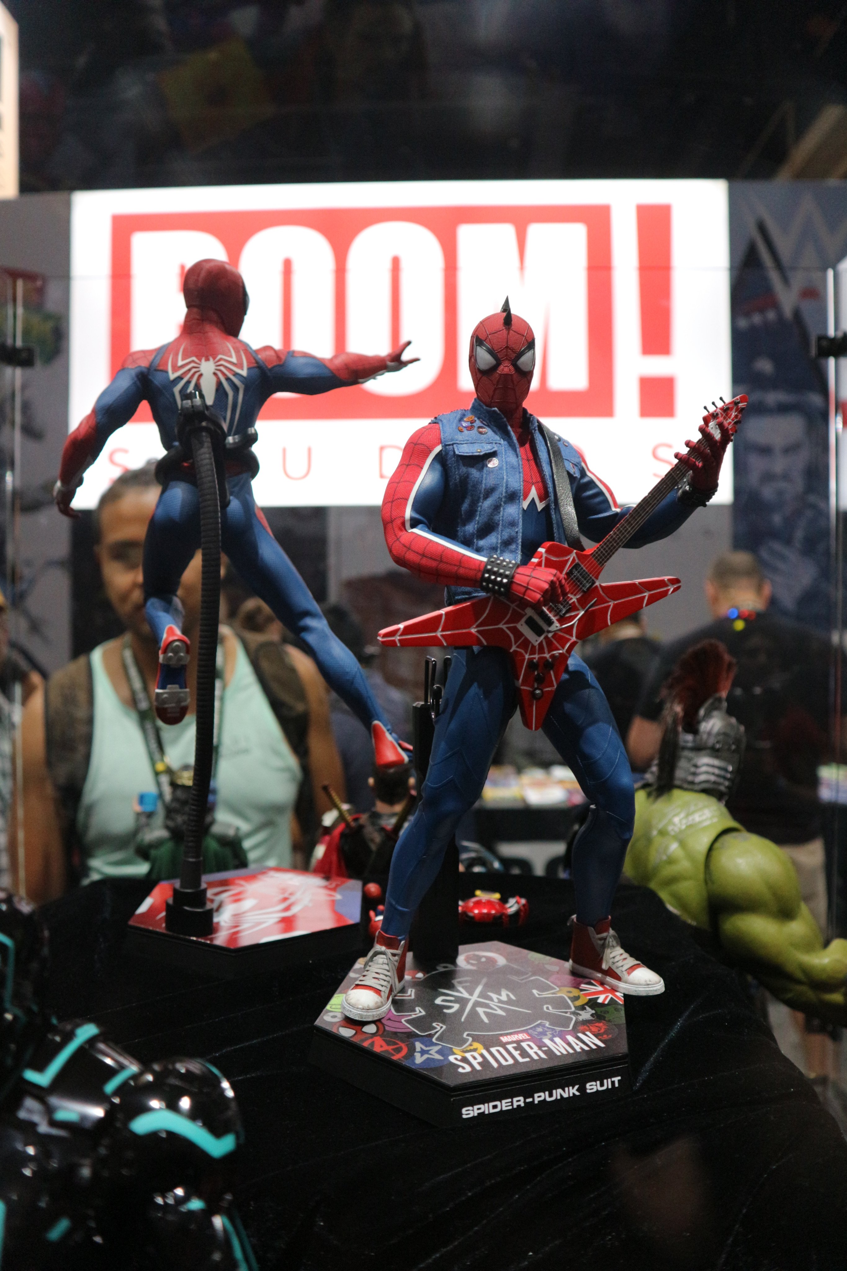 Hot Toys on X