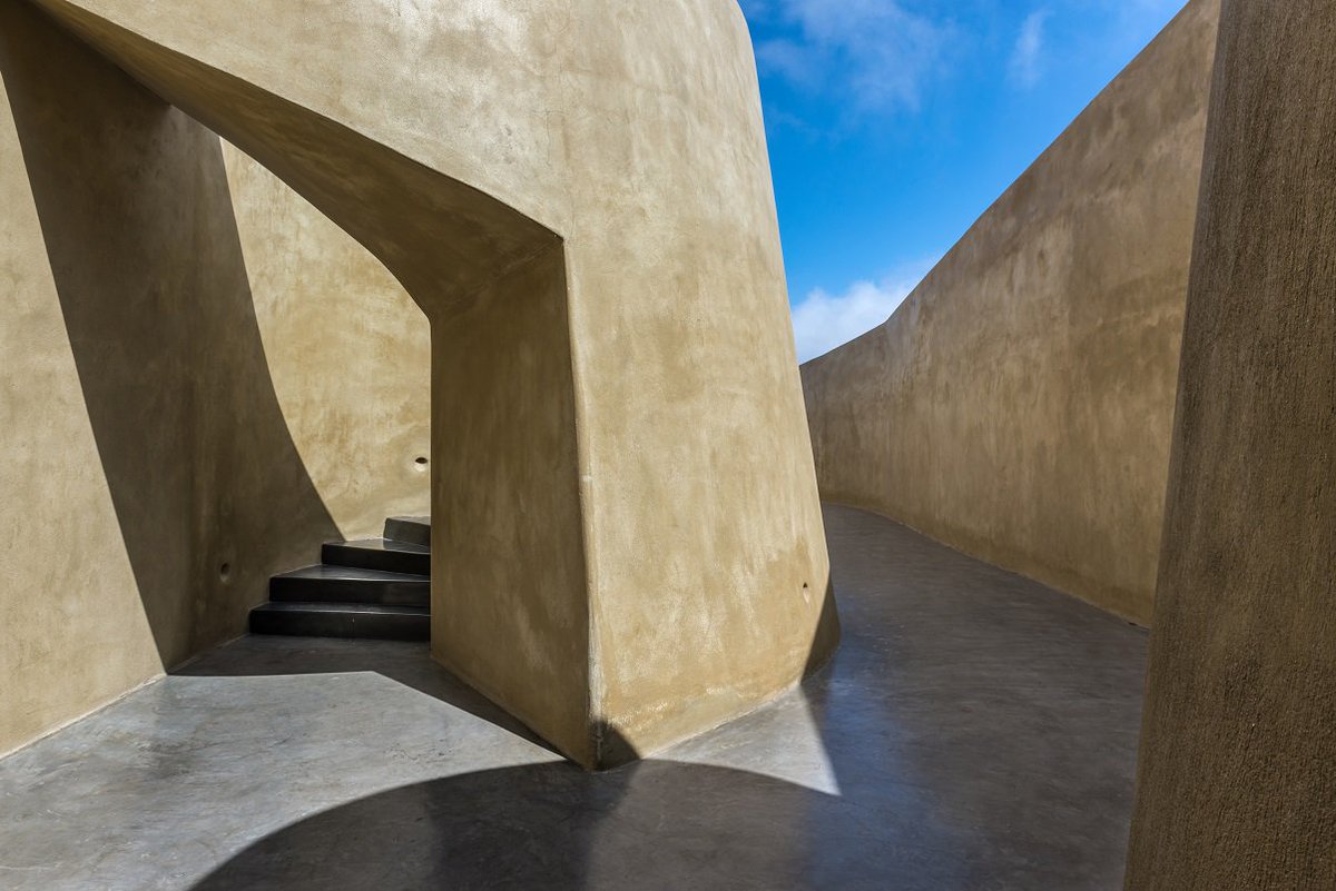 AndronisGroup's tweet image. The moments and images we love always activate the memories we hold. #Shades
__________________
#AndronisConcept #AndronisExclusive #LuxuryExperiences #LuxuryTravel #Wellness #AndronisExperience